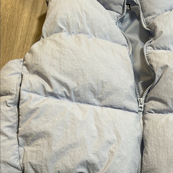 H&M Sky Blue Quilted Vest - Picture 2 of 11